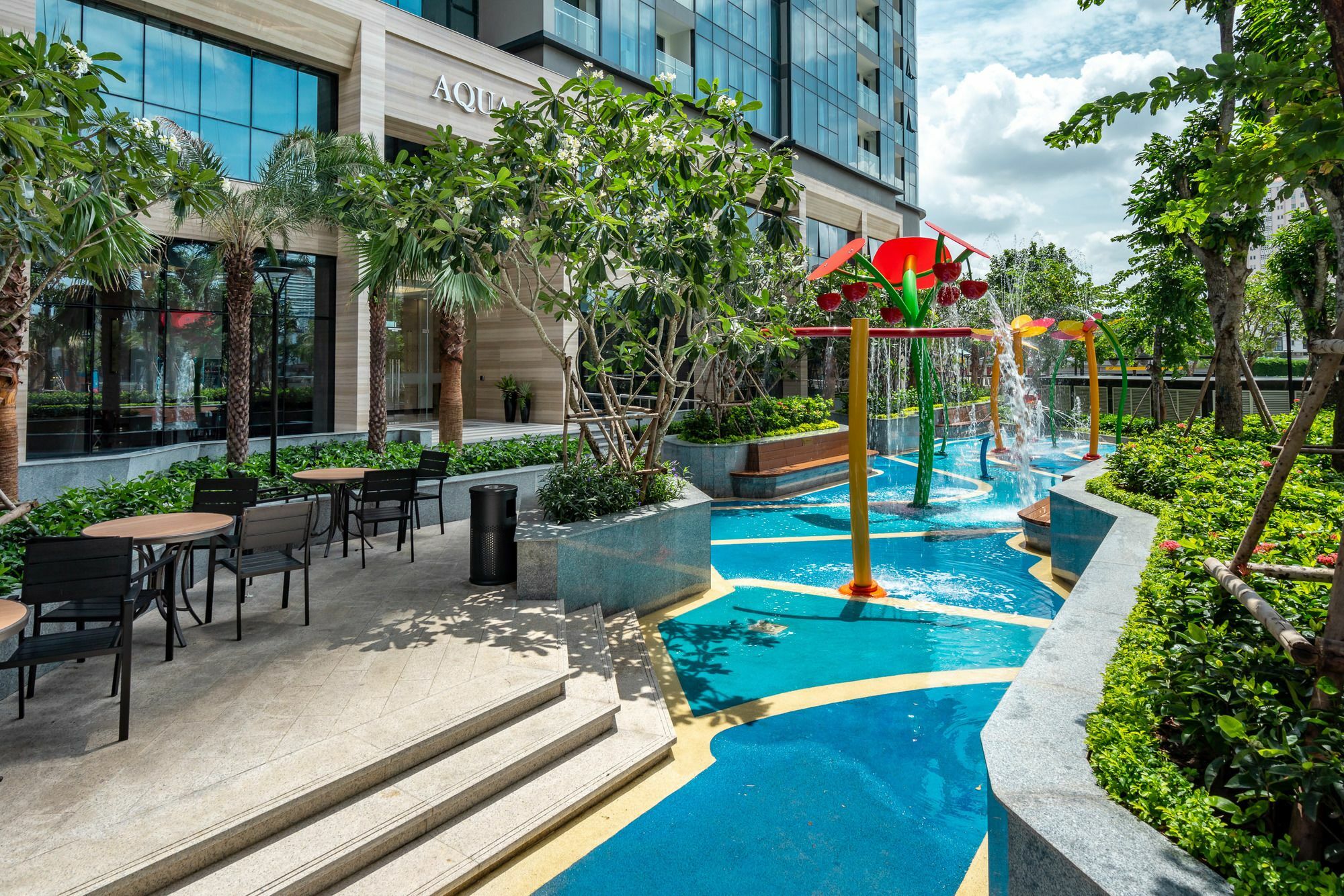 Urban House Premium Lägenhet Ho Chi Minh-staden Exteriör bild